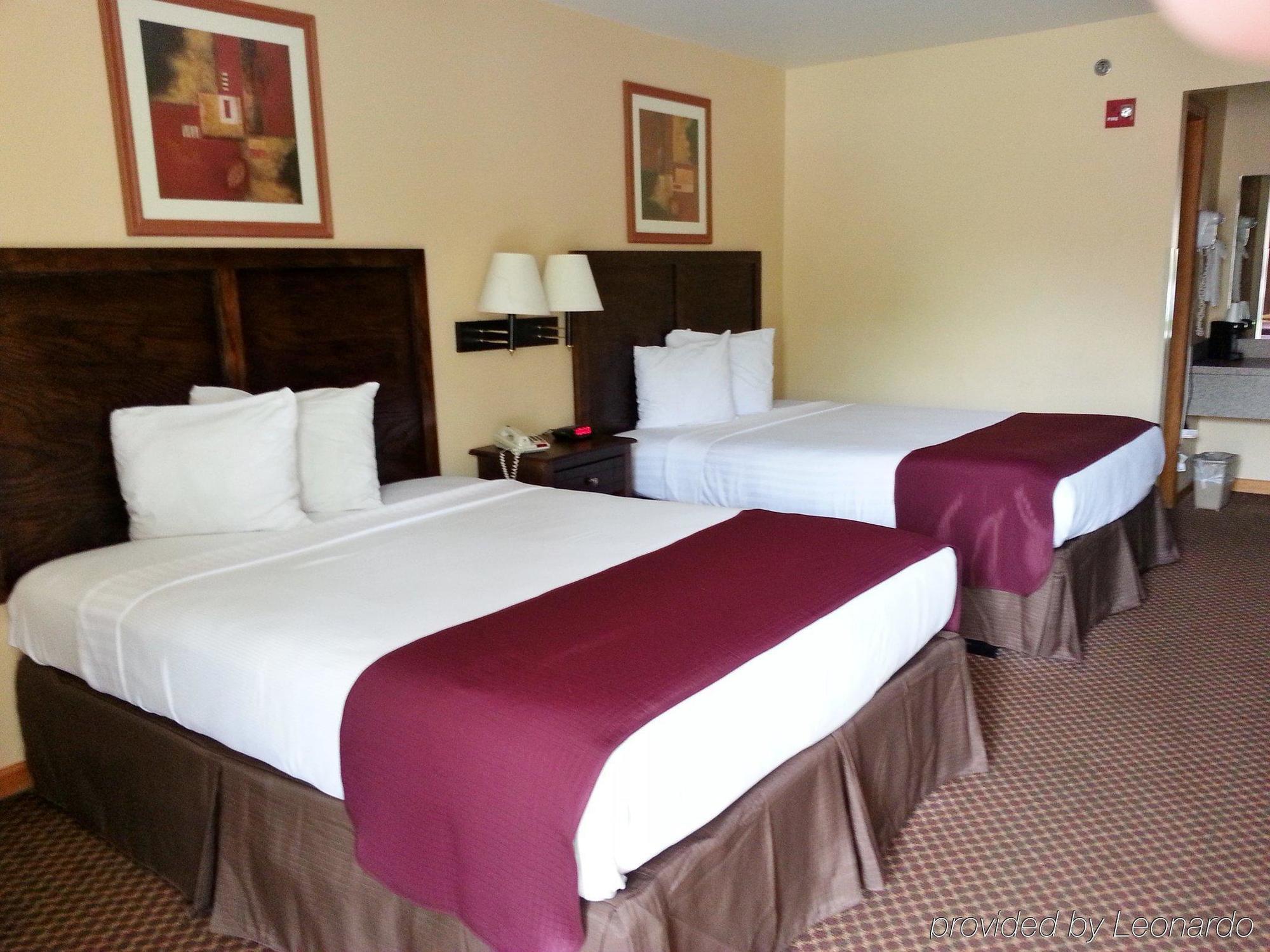 Americas Best Value Inn Bryant Exterior photo