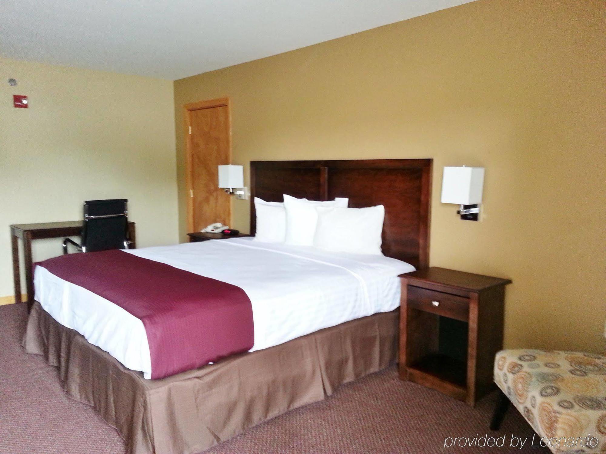 Americas Best Value Inn Bryant Exterior photo